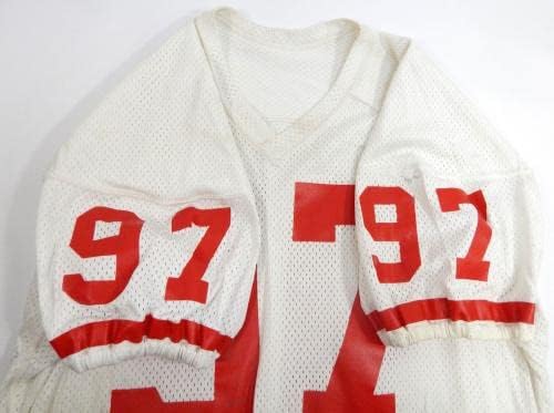 בסוף שנות השמונים של המאה העשרים בתחילת שנות התשעים סן פרנסיסקו 49ers 97 משחק השתמשו בג'רזי לבן 48 736 - משחק NFL לא חתום בשימוש בגופיות